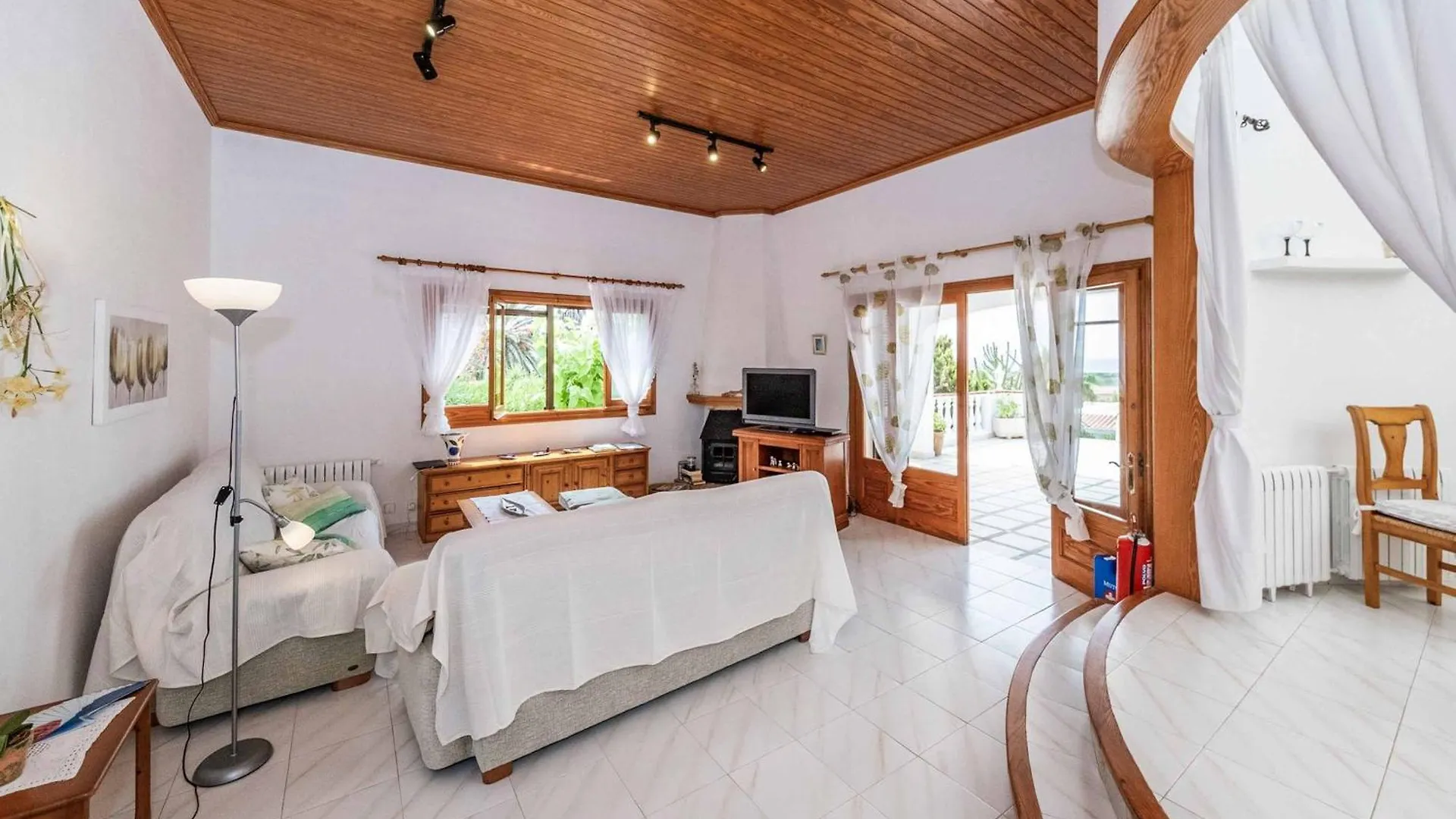 Villa Delfin Alaior Spain