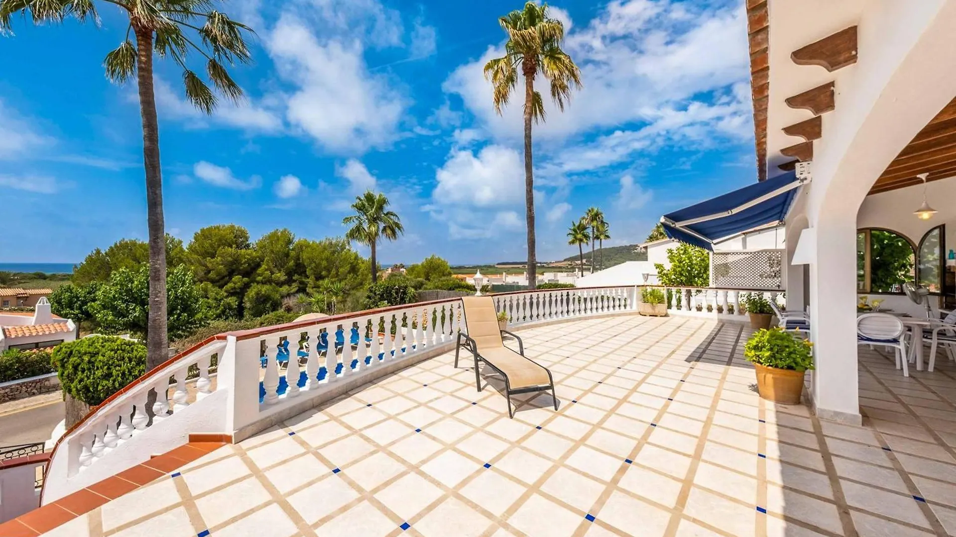 Villa Delfin Alaior Spain